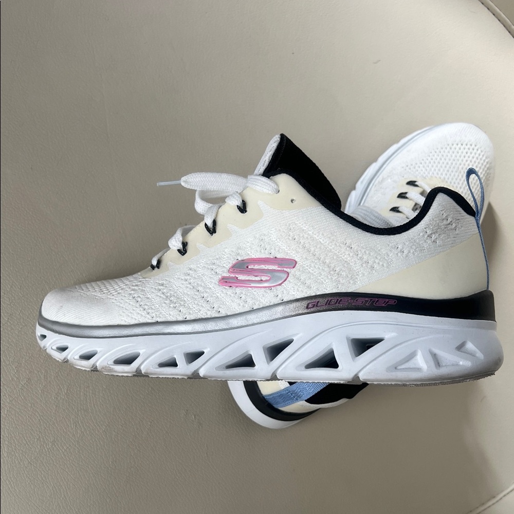 sketcher GLIDE-STE women’s shoes,RUN//TRAIN, memory foam, new style size 9 - Picture 11 of 14
